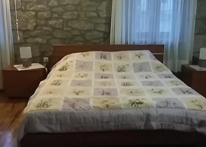 Family Friendly With A Swimming Pool Veli Mlun, Istria - Sredisnja Istra - 13099 Lejlighed