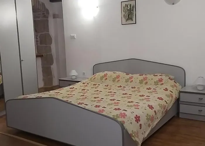 Family Friendly With A Swimming Pool Veli Mlun, Istria - Sredisnja Istra - 13099 * Buzet