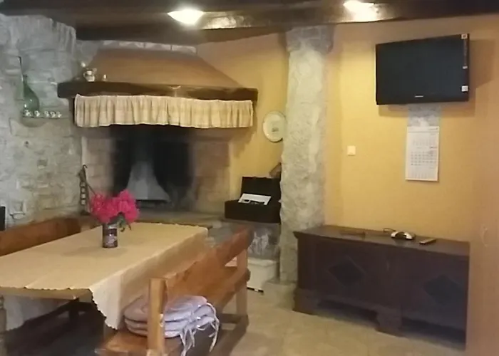 Lejlighed Family Friendly With A Swimming Pool Veli Mlun, Istria - Sredisnja Istra - 13099 *